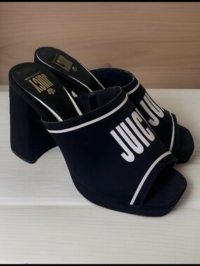 Juicy By Juicy Couture “Juicy Girly" platform sandals|Black White ~7.5